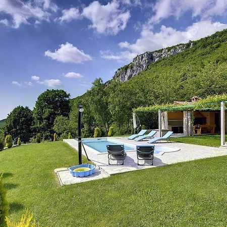 Villa Bella Lupoglav  Ngoại thất bức ảnh
