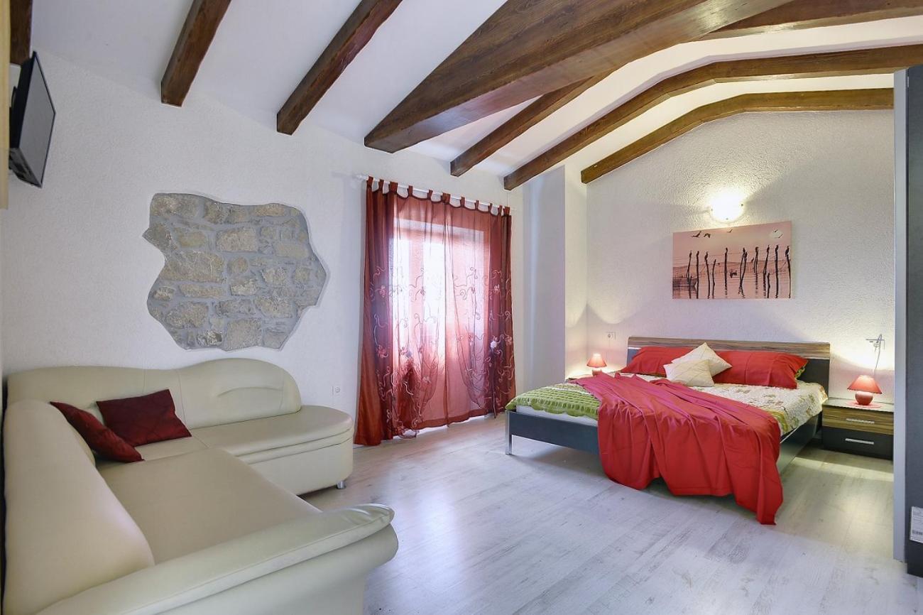 Villa Bella Lupoglav  Ngoại thất bức ảnh