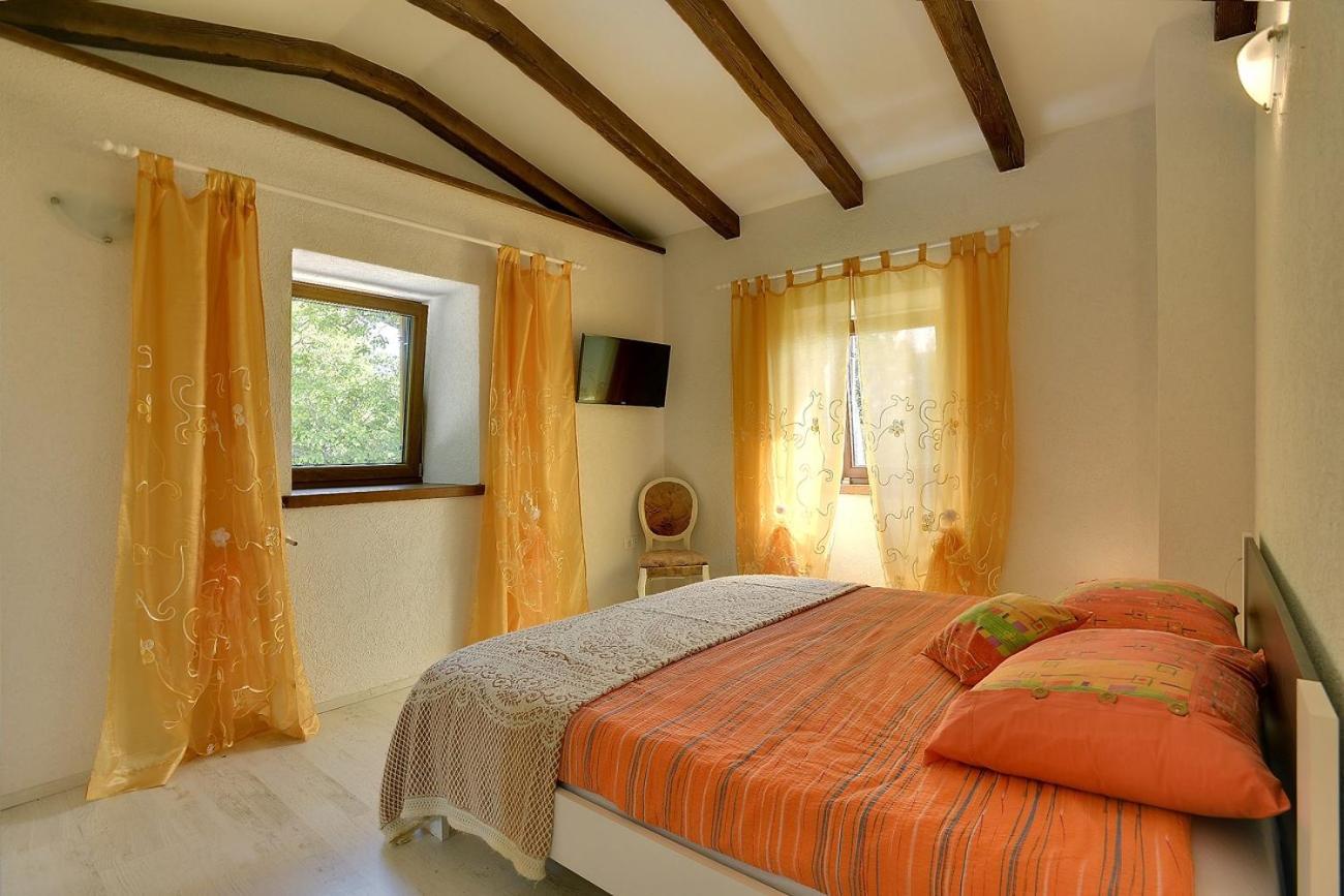 Villa Bella Lupoglav  Ngoại thất bức ảnh